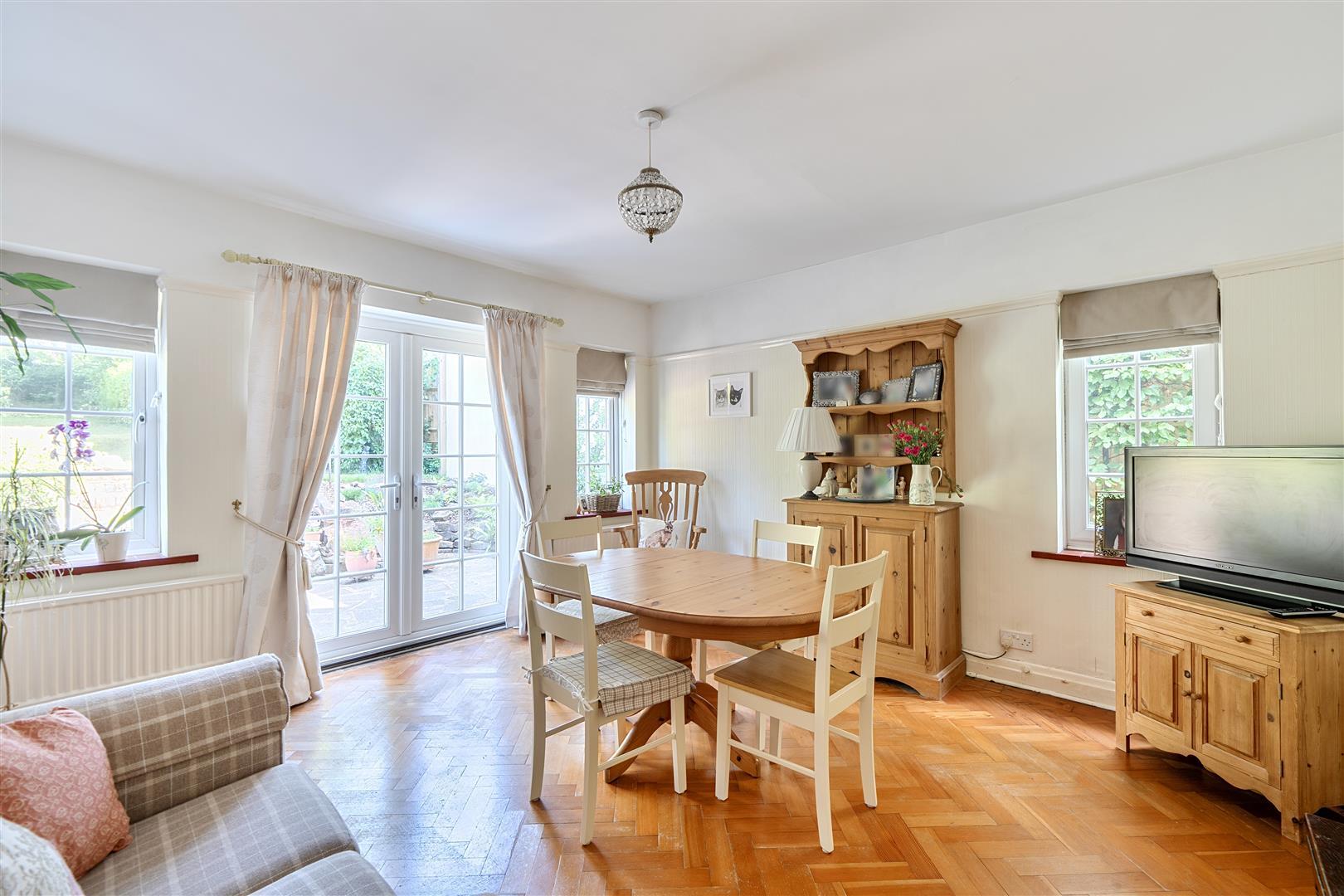 Property Image ea62be18-31f5-4767-9795-692d1e210785