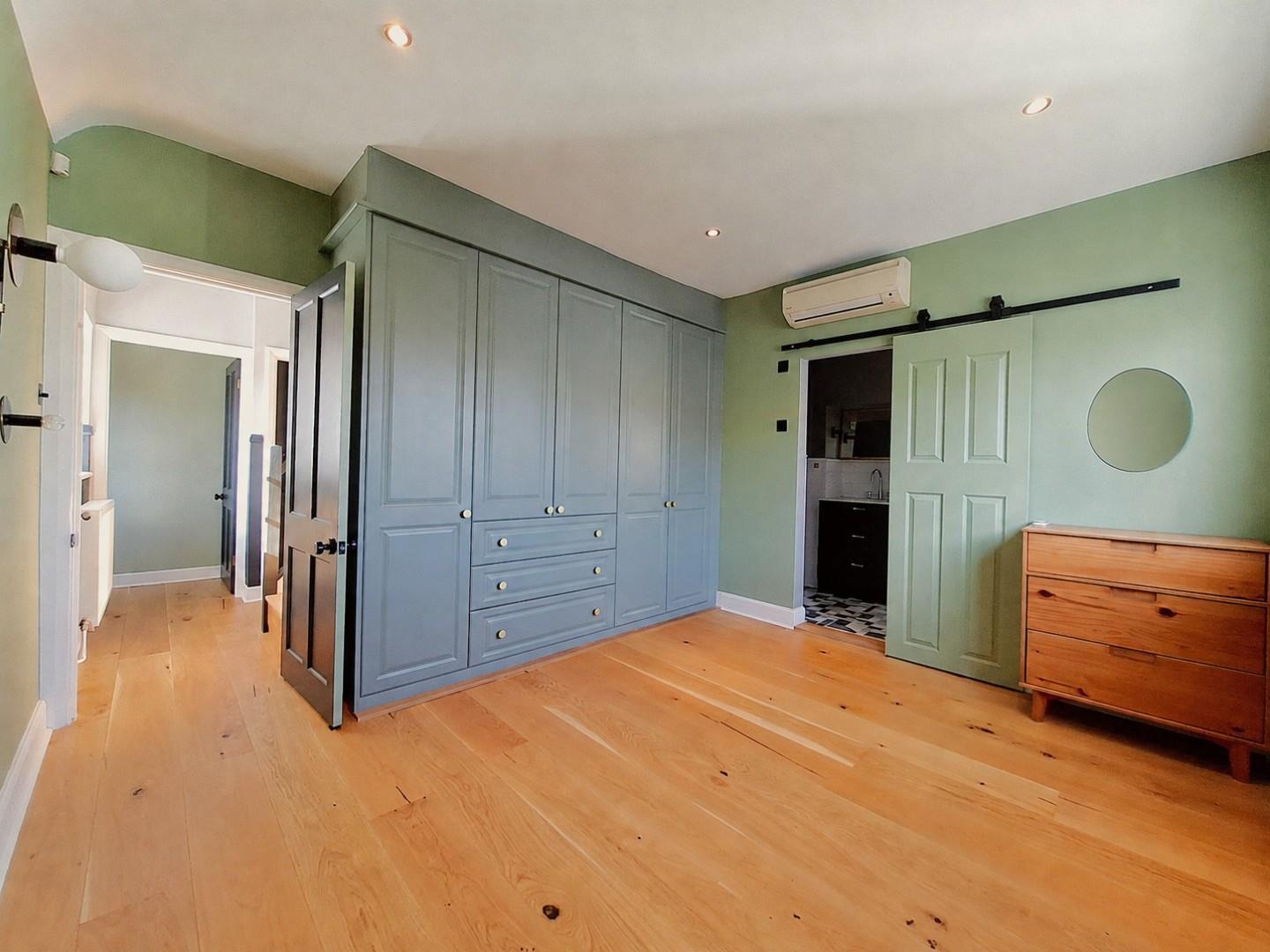 Property Image ea71d011-8d33-4e31-933b-11c69d7a6c8a
