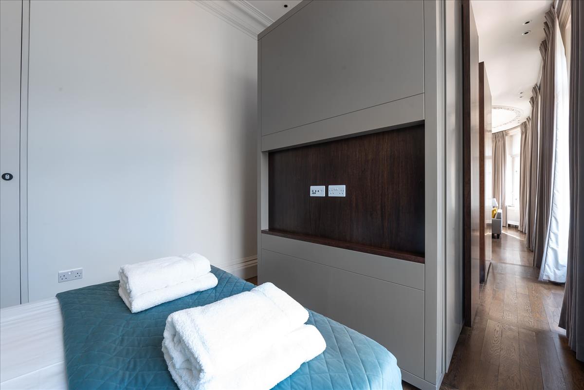 Property Image ea86e1d5-87bf-4689-b59e-95224f1ac67f