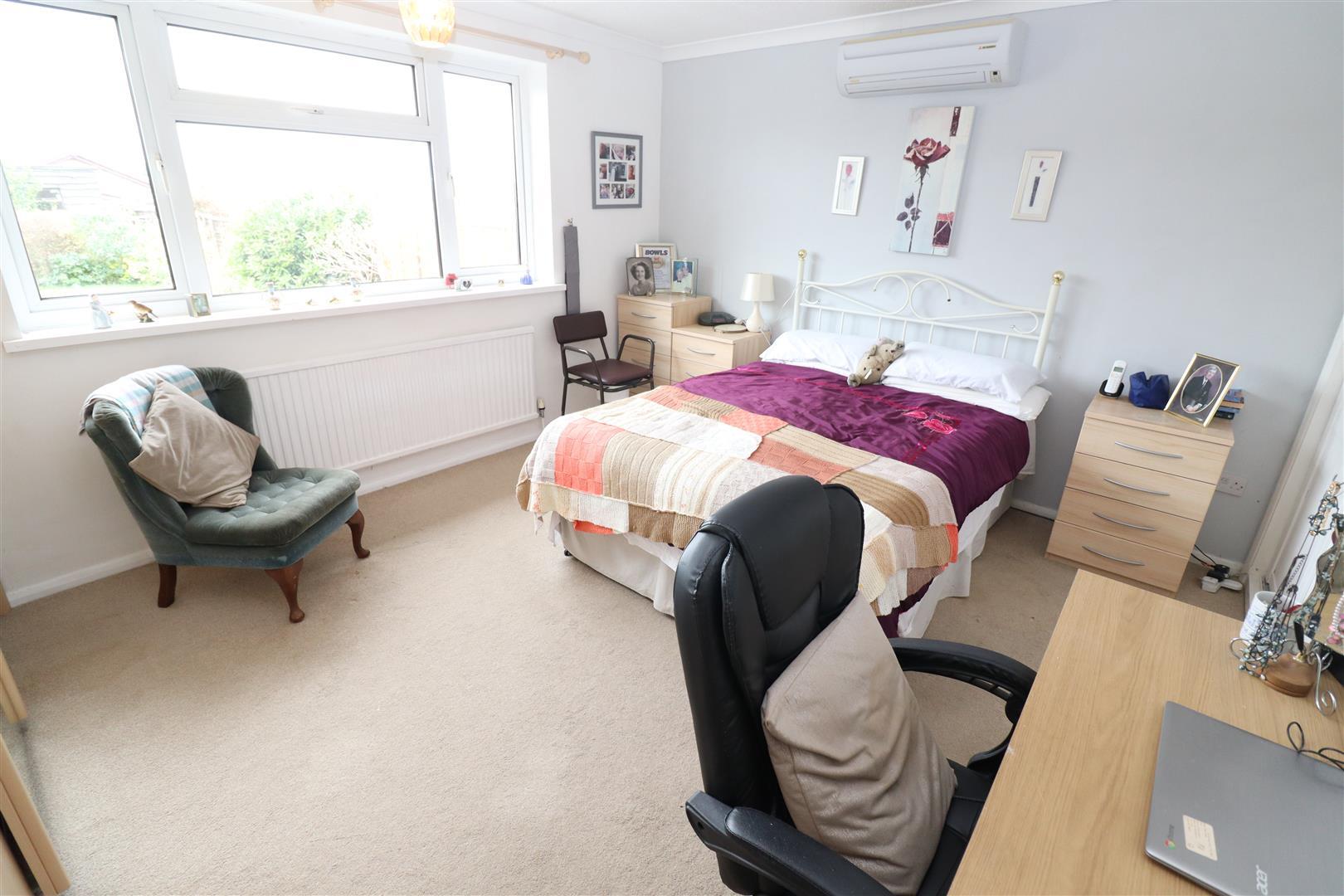 Property Image ea99d7ed-fb29-4056-8f70-8c13a04bdd3d