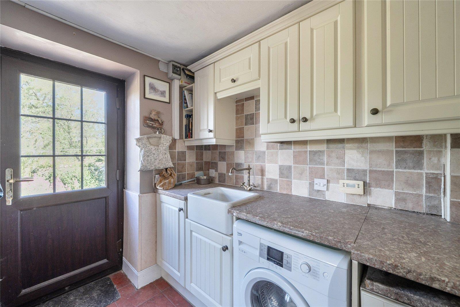 Property Image eaa98383-a4ba-45db-ba11-176fa8a7c9a5