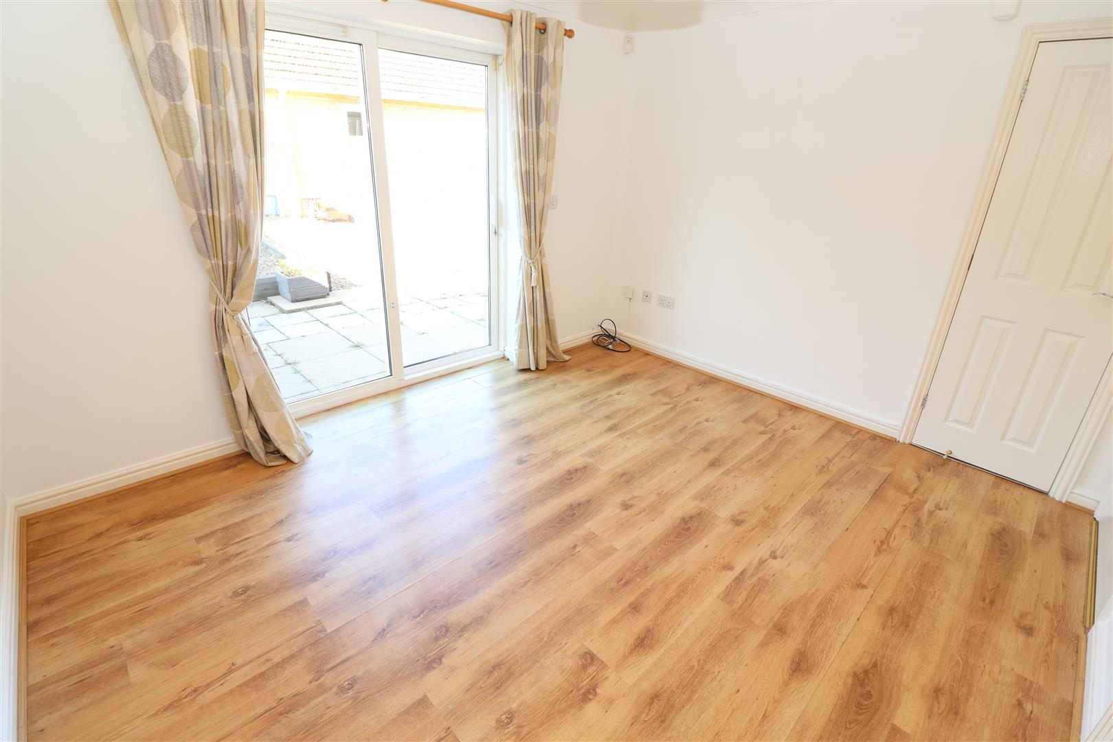 Property Image eaab712f-c6ce-4d49-b368-8a1173cdc55c