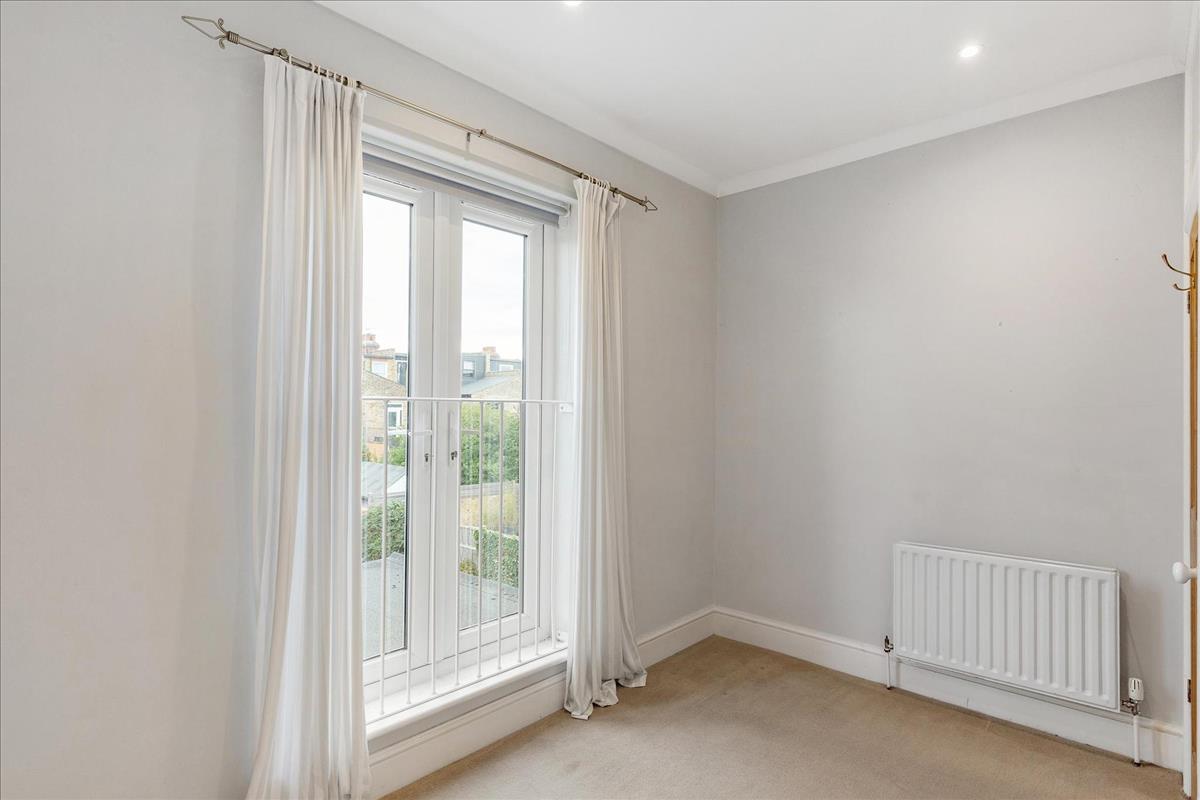 Property Image eab1ec0a-4190-4bde-8983-9981b586a084