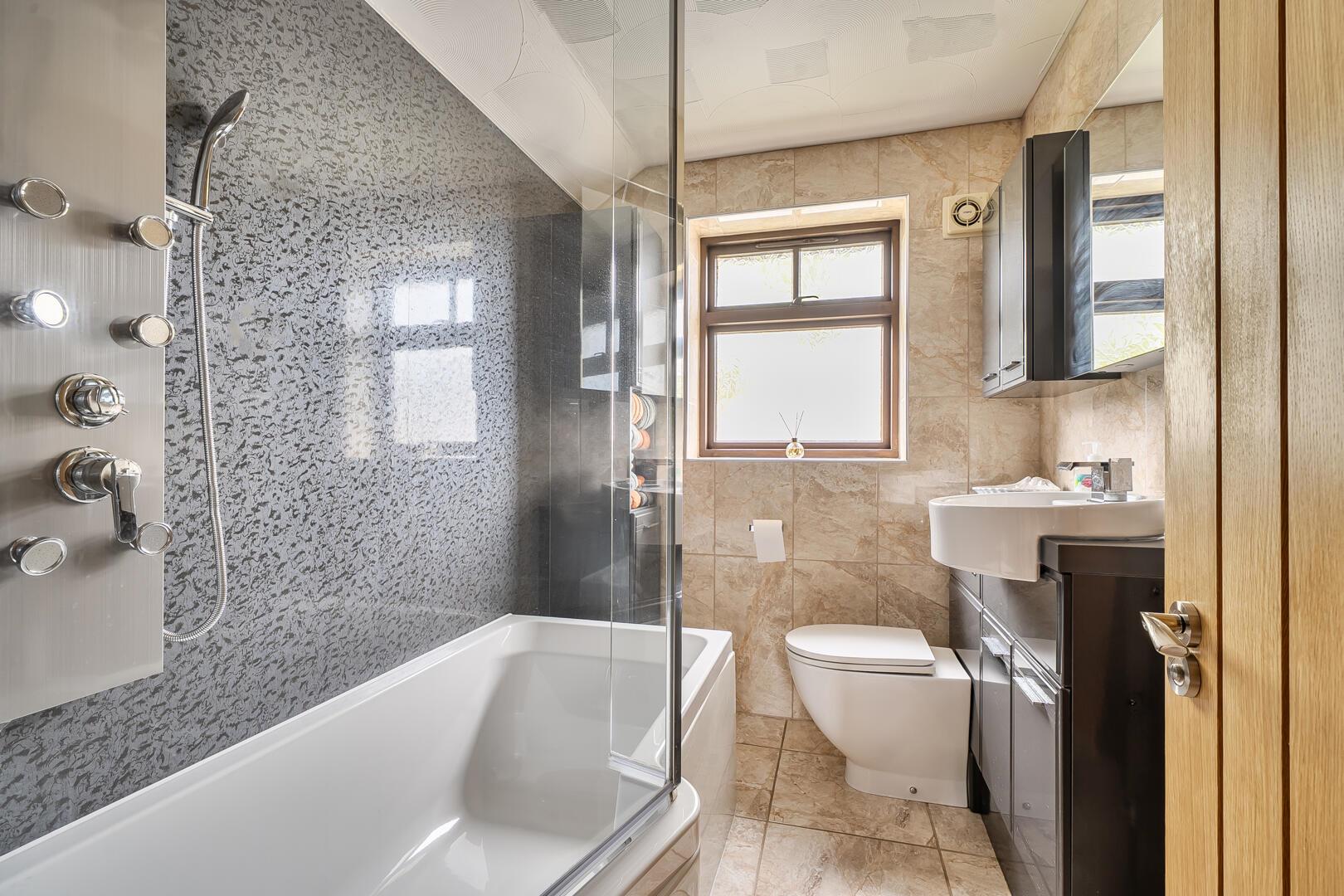 Property Image eabb488d-be57-4bb5-baca-a792991987db