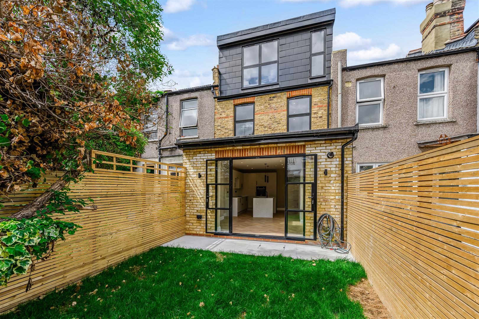 Property Image eacaa31b-8f35-493f-ba15-aab9fdb0b6b4