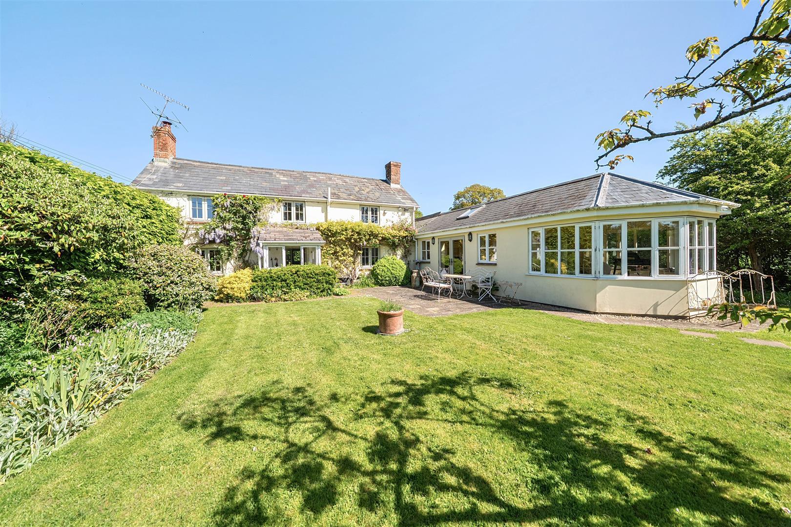 Property Image eacb7658-6a53-43ab-9790-efe5a823560d