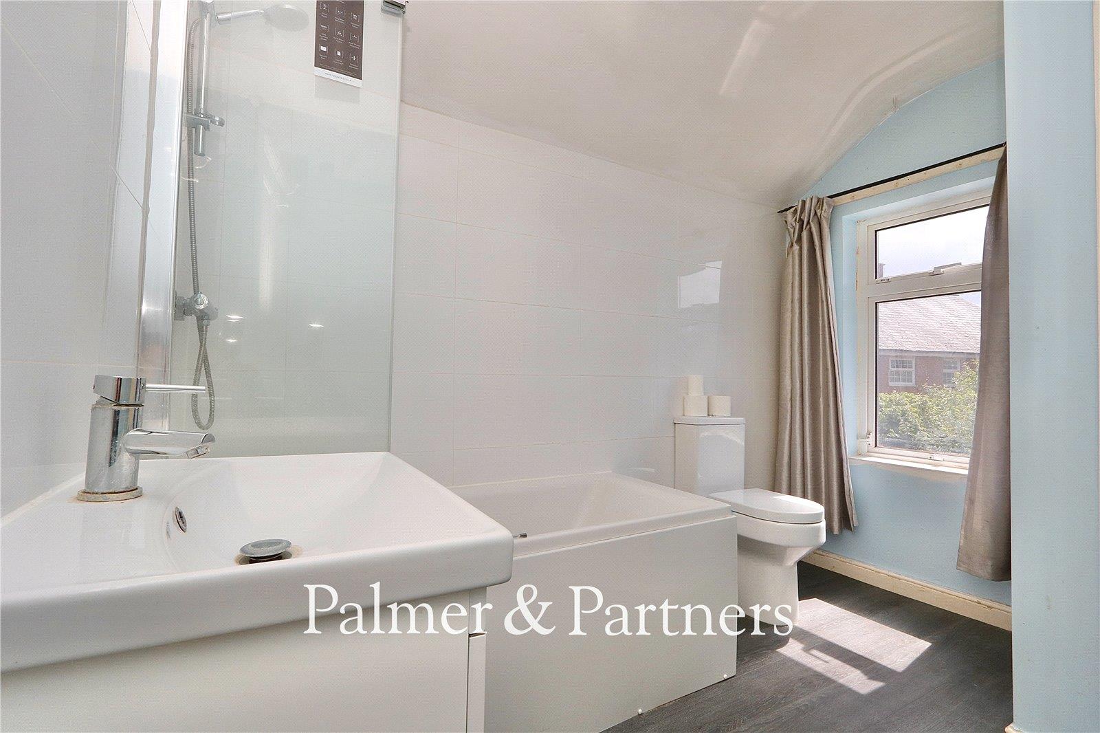 Property Image ead82e32-1f29-4f30-896d-bb15a9efb93d
