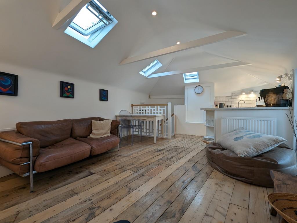 Property Image eaeb4075-e448-46fd-8d3f-28f6a5f598dc