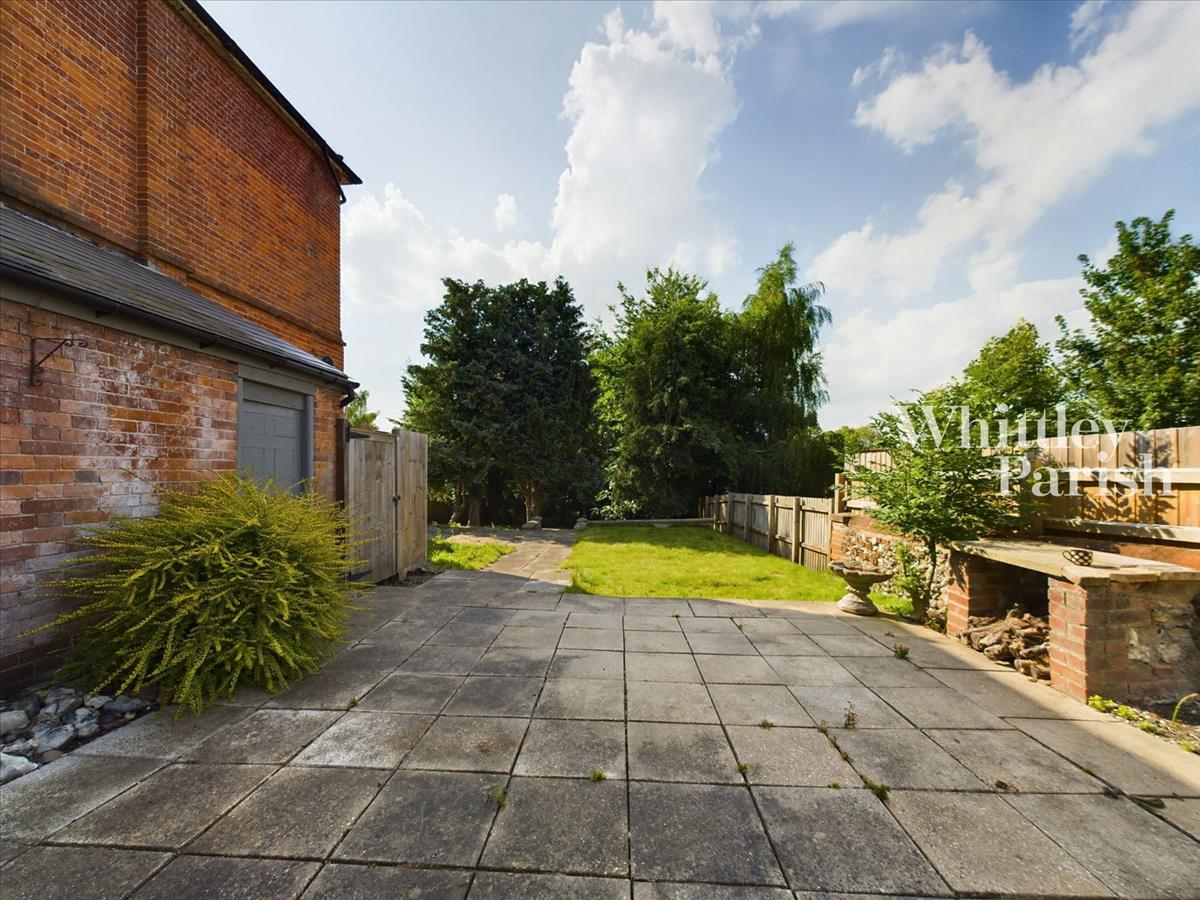 Property Image eaf098f2-5903-4ca2-8c36-cd1c9b3f77d8