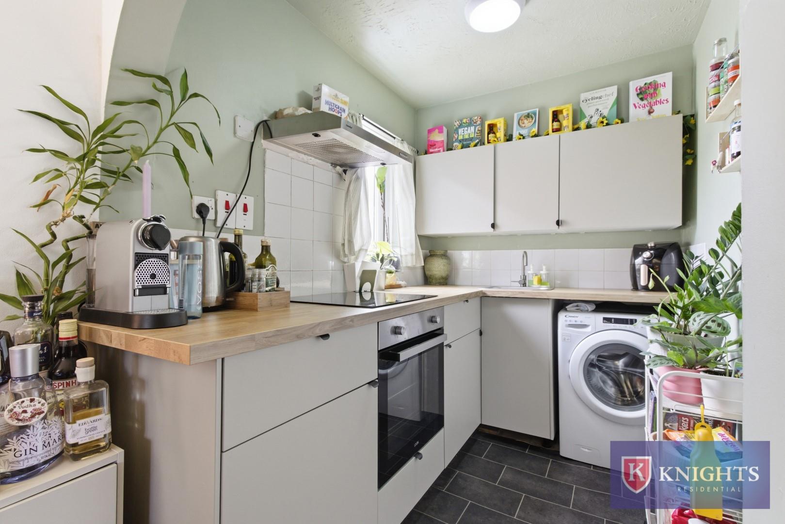 Property Image eaf92a98-952a-41dc-be42-66b8b937ad20