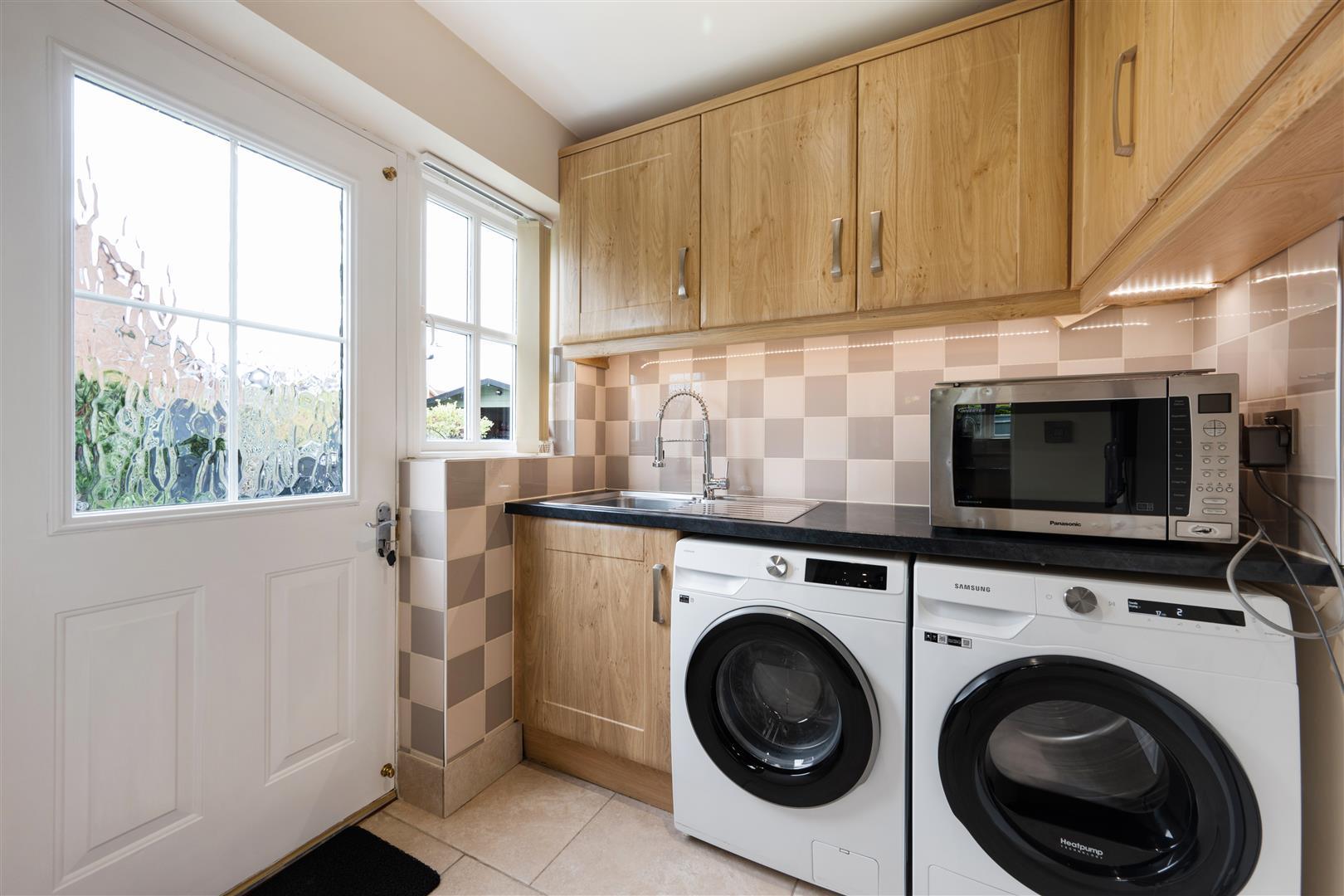 Property Image eaf97d38-65d3-4566-9153-15ad580ed4e3