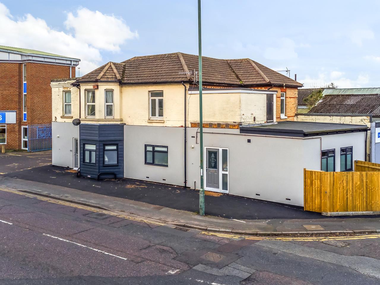 Property Image eafa7923-f300-41f7-b8f6-4bcf17e31bce