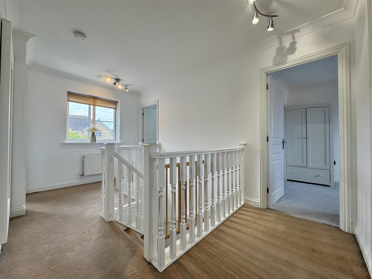Property Image eafe8327-193c-45d2-b0c4-3af7d6a1c061