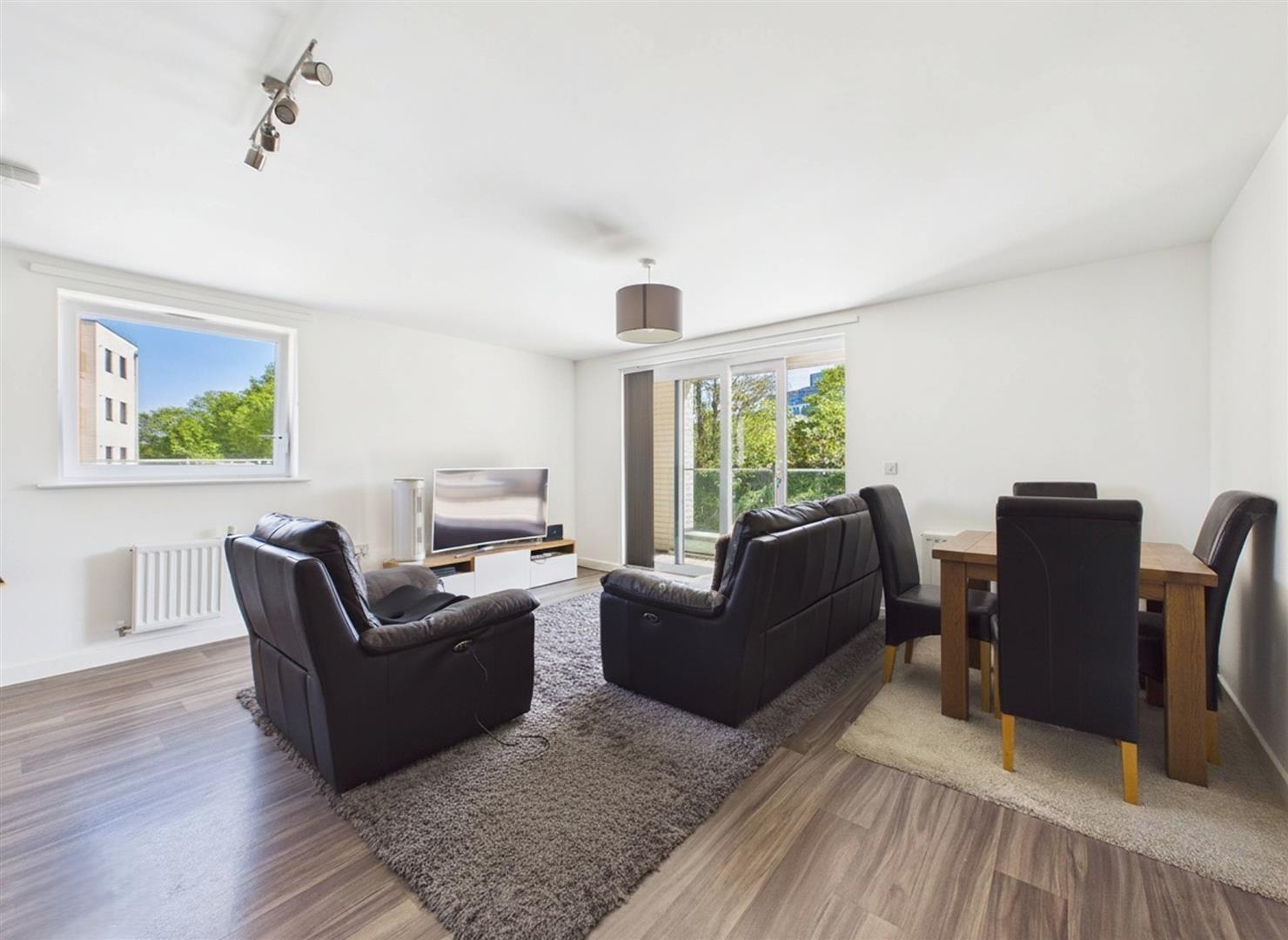 Property Image eafee176-d255-4a92-8f5c-c431ad564ac7