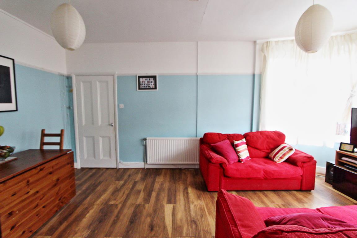 Property Image eb00dbe0-6532-4bde-b557-669a8815ec01