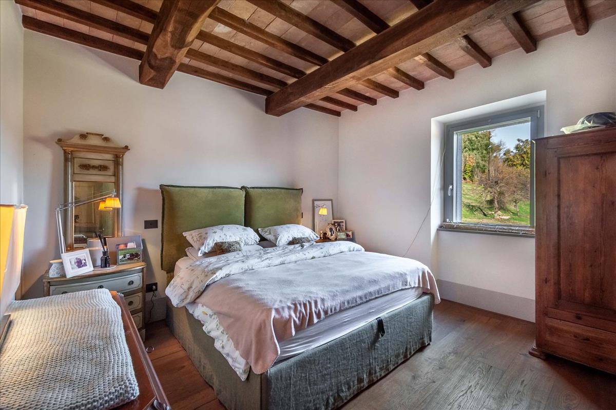 Property Image eb198cea-5934-4782-873c-420f48d04b5d