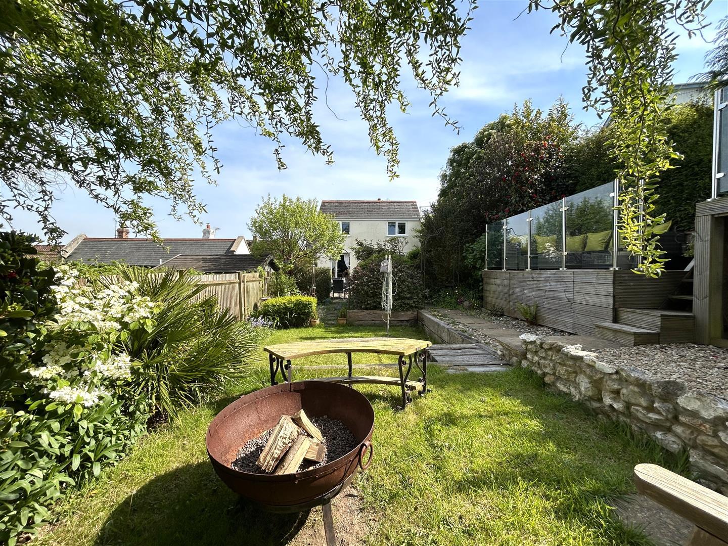 Property Image eb39ab33-805f-4833-af80-74b9835568bb