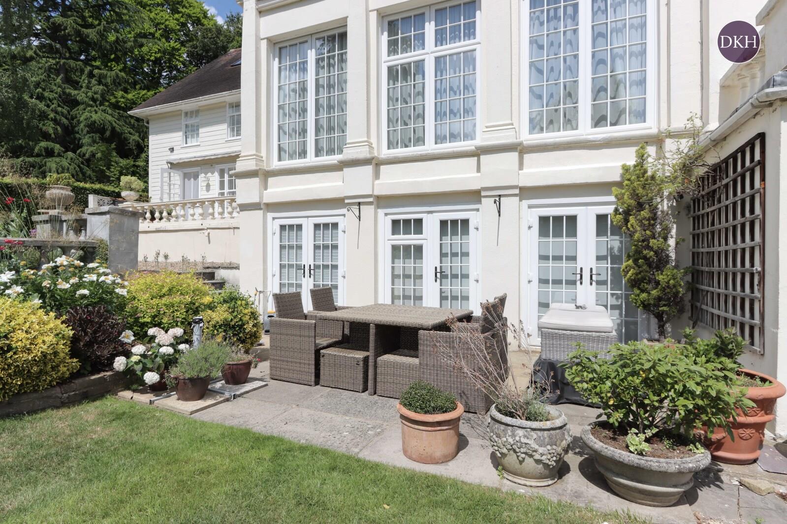 Property Image eb54b8dc-838b-45e2-80df-1815deeefb58