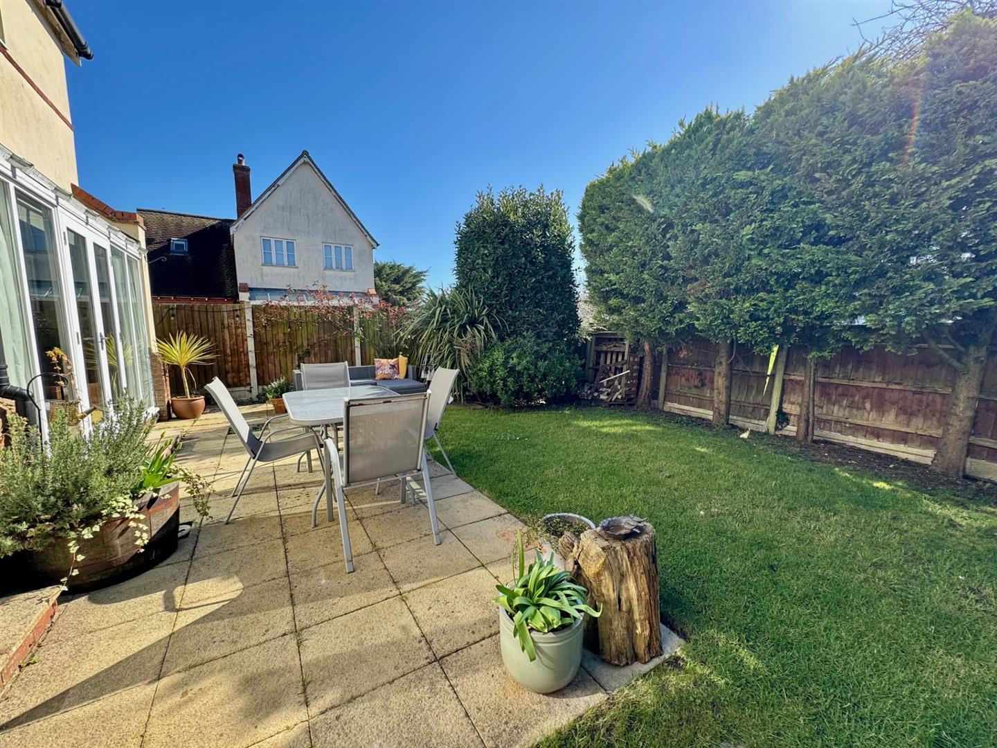 Property Image eb908dc8-4f43-439f-848d-f4ffb5e3e48f