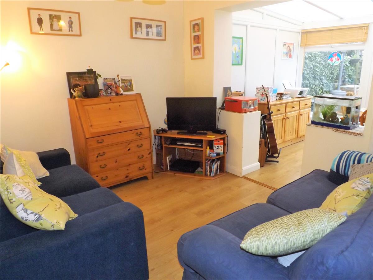 Property Image eb98b0e9-5b52-4dc1-a514-e5083a210659