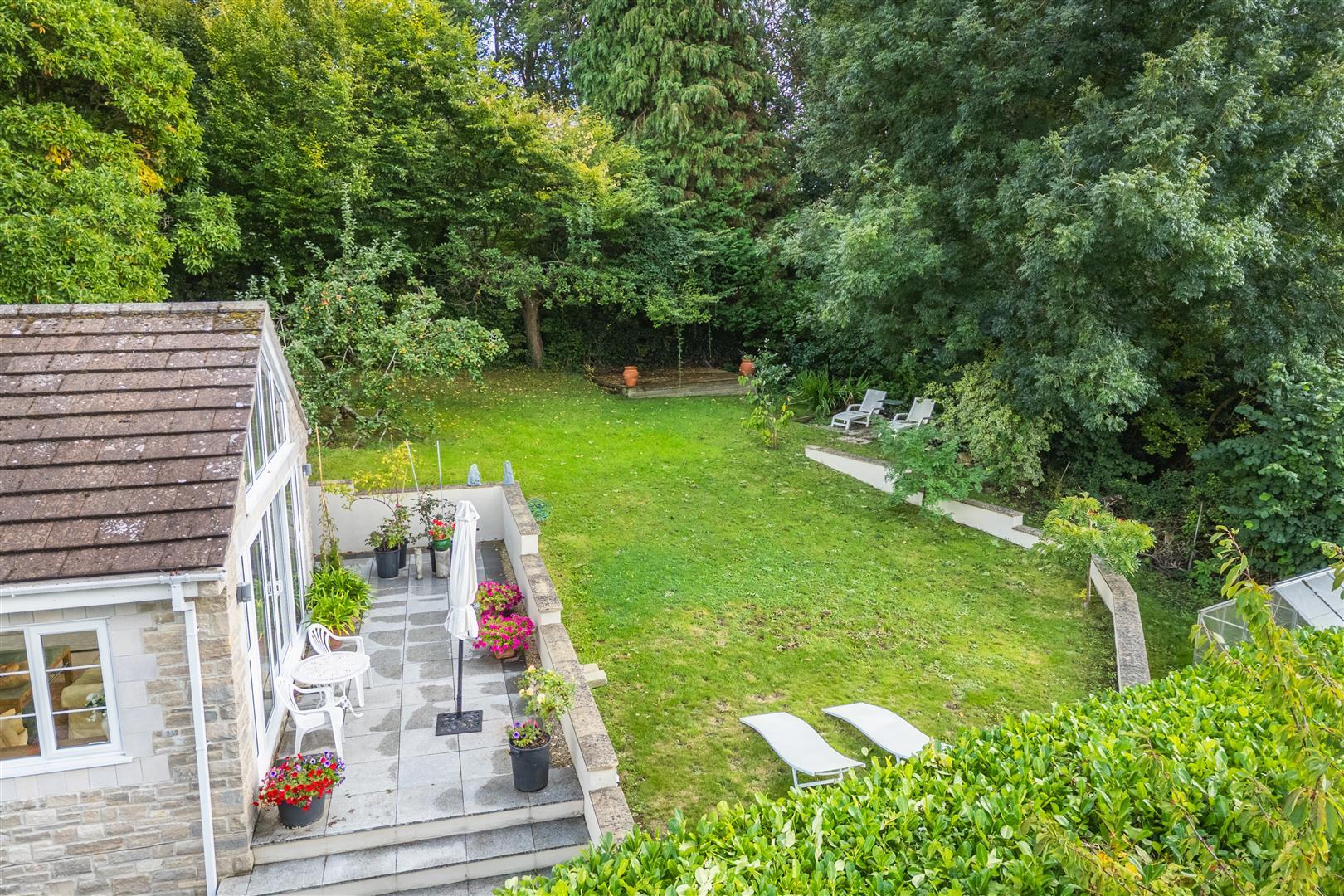 Property Image eb999256-f76d-4655-9c85-6165c166bfd8