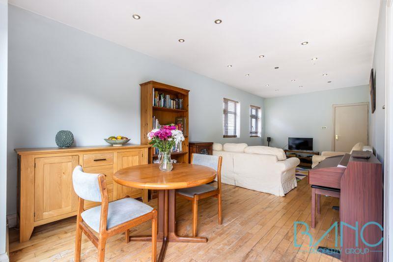 Property Image eb9b59d1-4359-4aa2-9131-56287f1aaa86