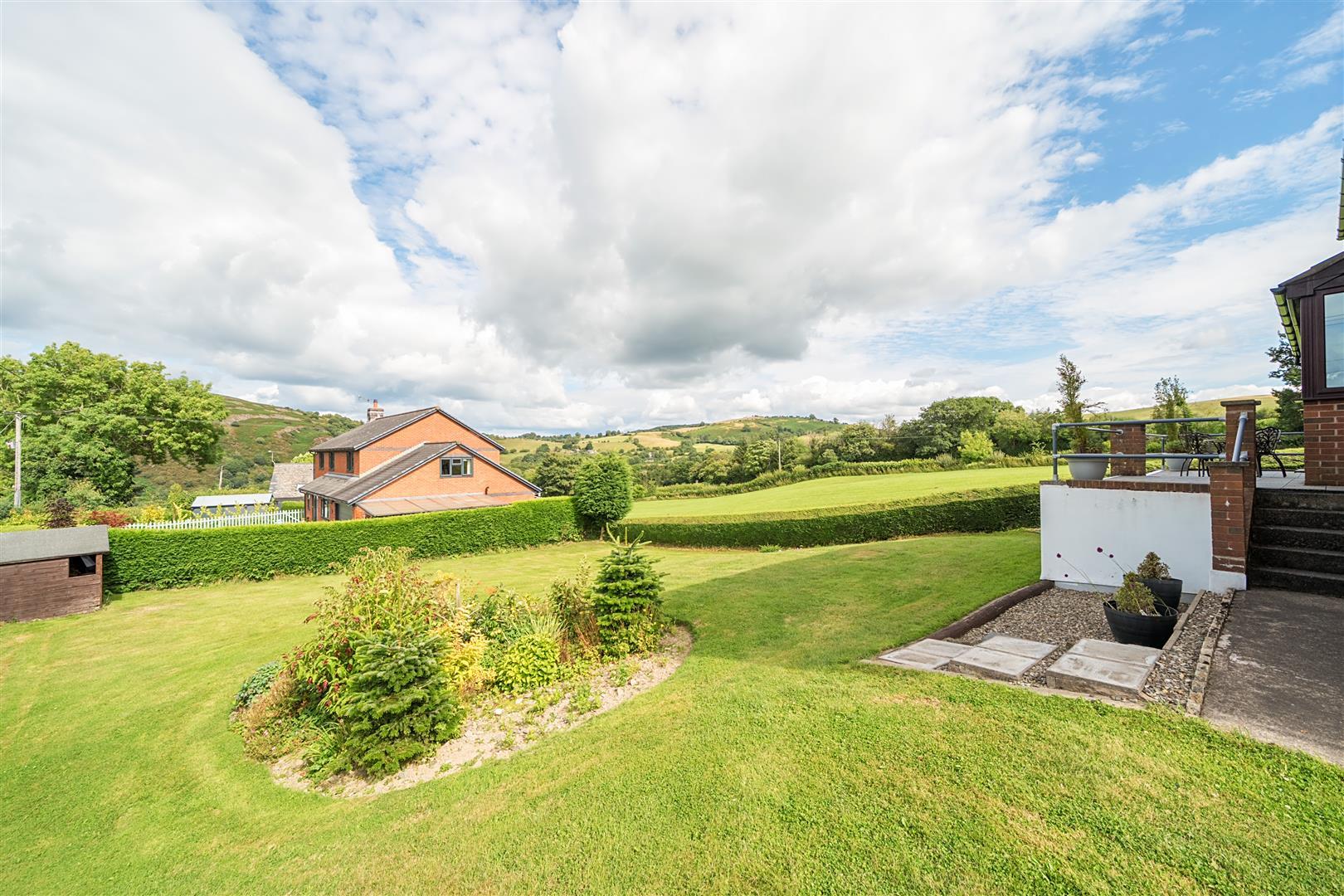Property Image eb9bb1ba-b8c7-4fcf-8433-e49a1bffd007