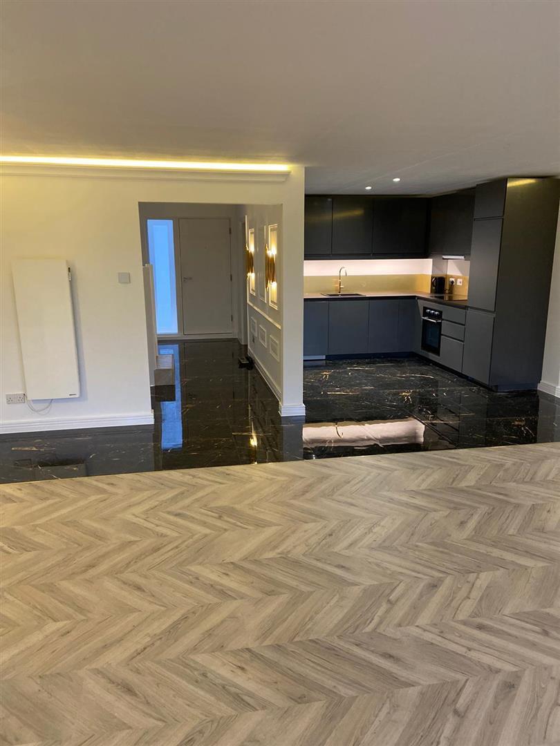 Property Image ebc83abd-f101-41c4-88d5-bc15c9e7b0f3