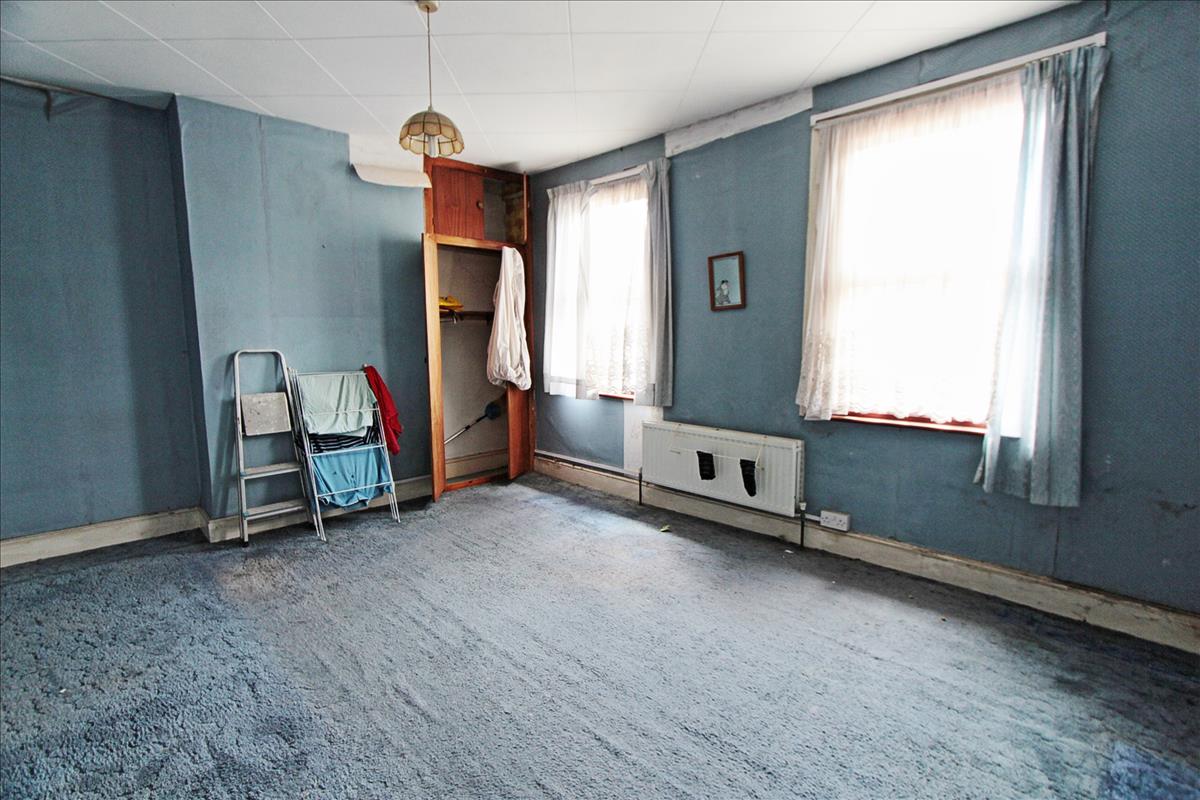 Property Image ebd98798-4641-477c-8455-2db3030dd855