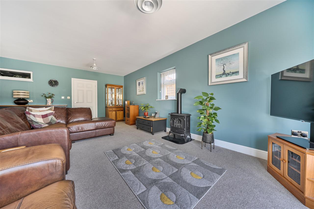Property Image ebe4f638-b001-4044-859e-ddc55016f2ea