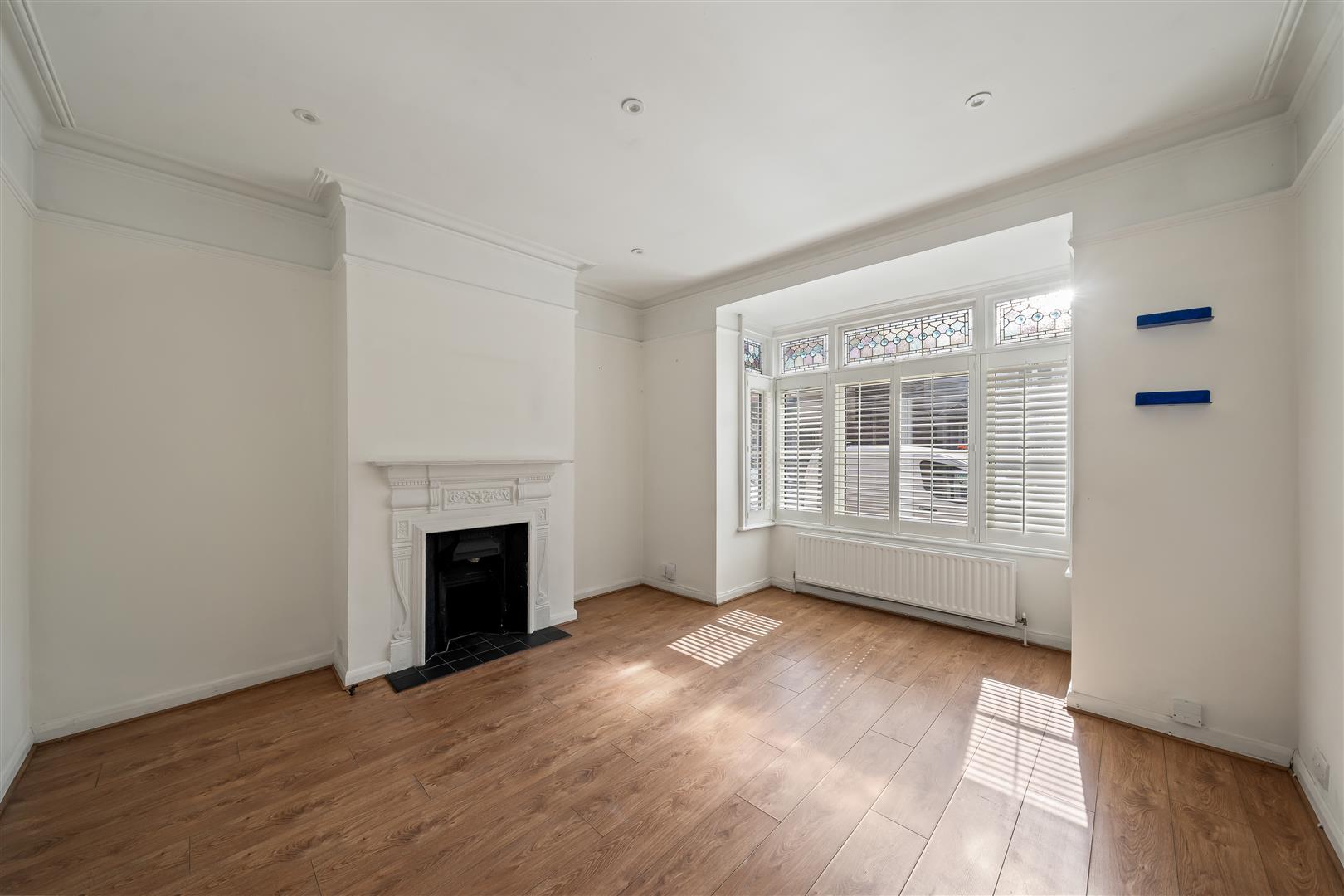 Property Image ebe64d9b-6393-4ff8-ab00-46fd945a4e7b