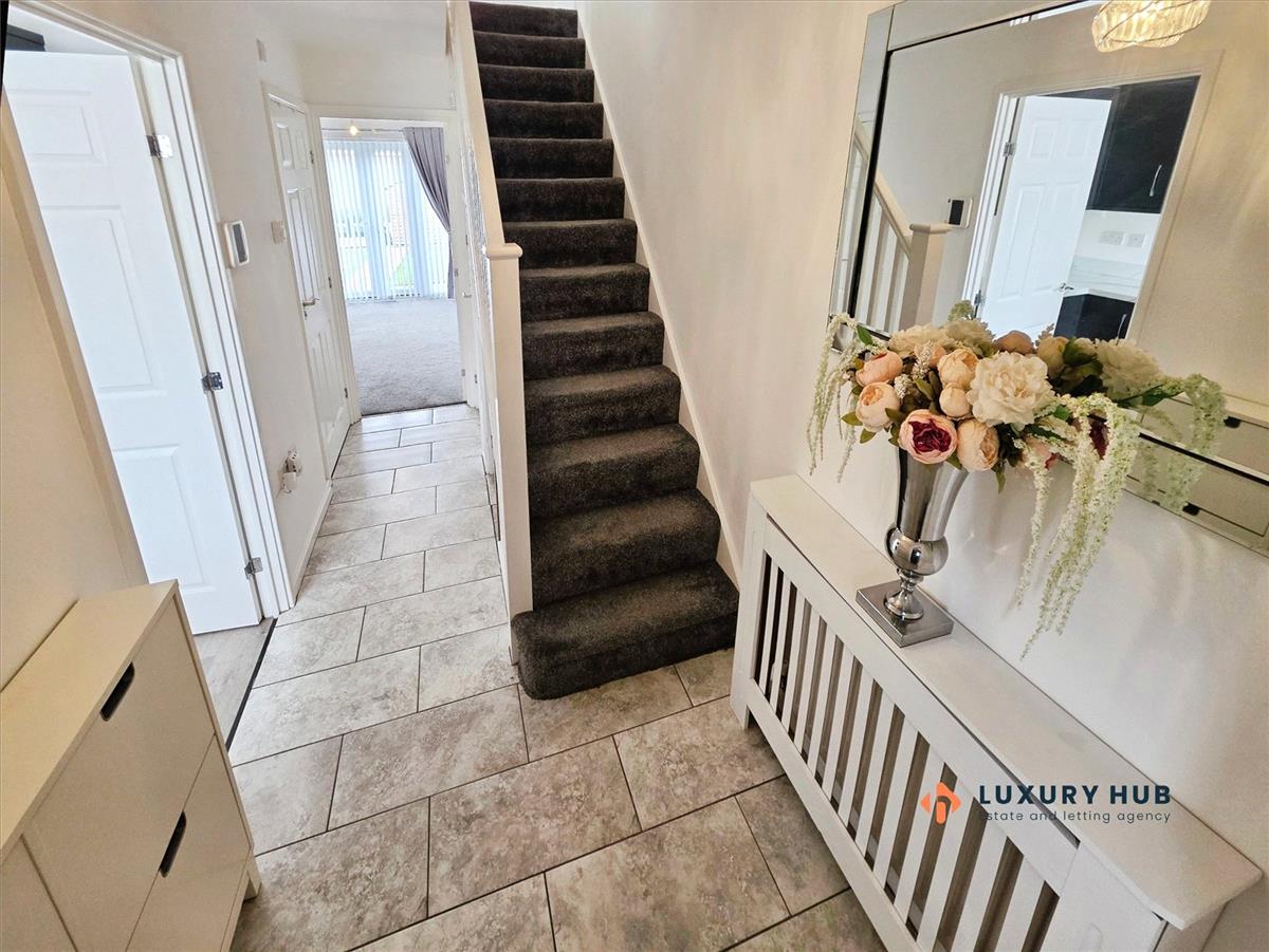 Property Image ec09e162-fe0b-4d5b-9210-1a750ef114c3