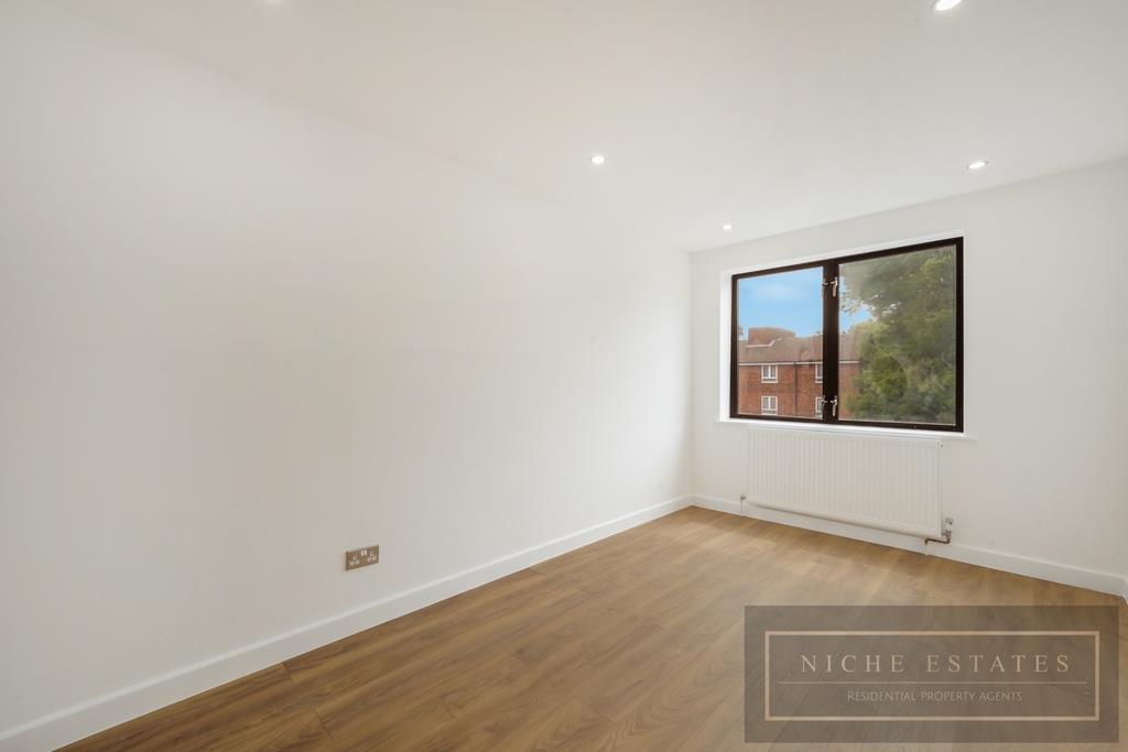 Property Image ec0ed393-cf05-4a58-958f-a331ad510c1d