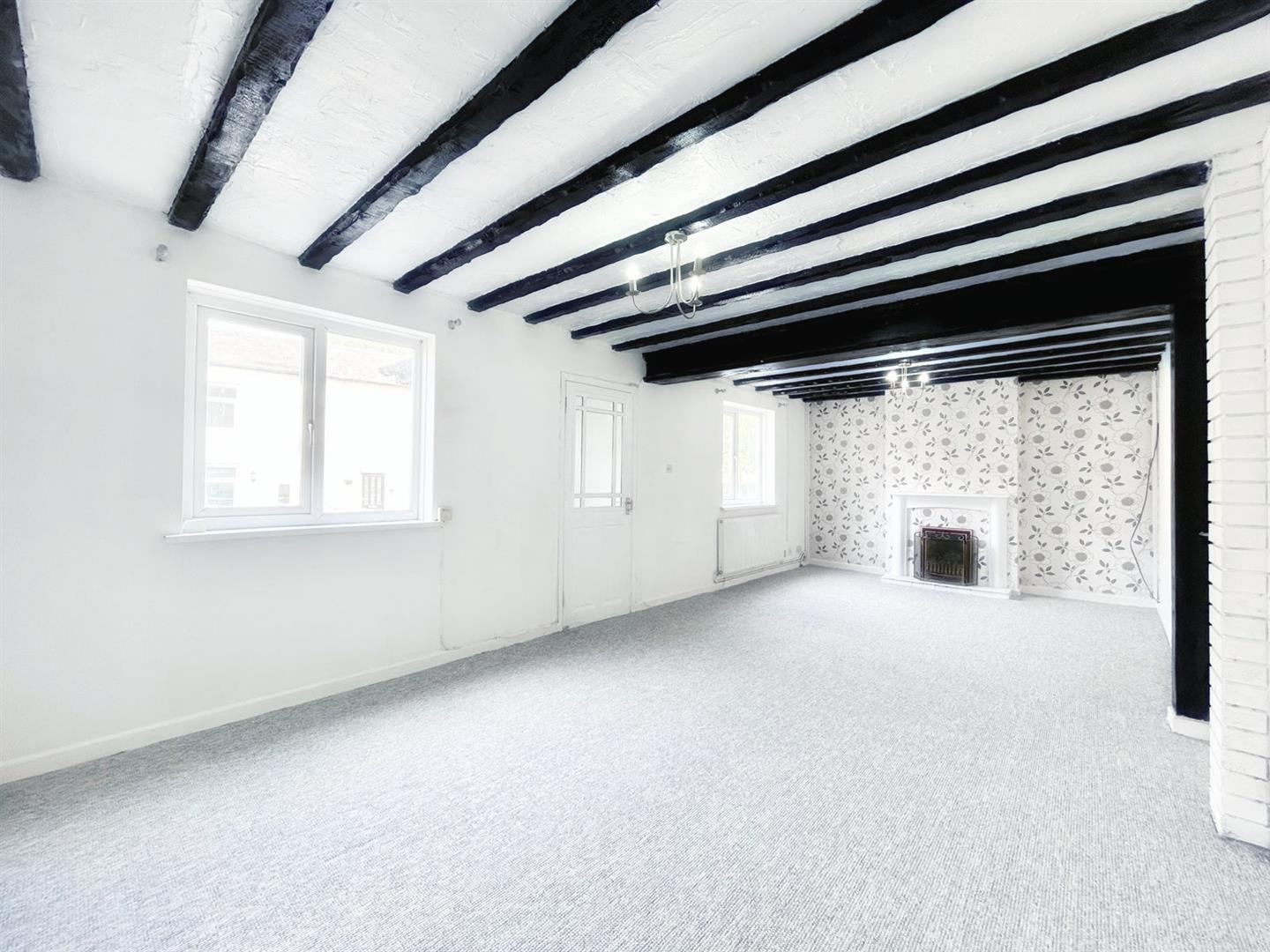 Property Image ec16ba53-8df7-482b-8985-4631a10ef9d8