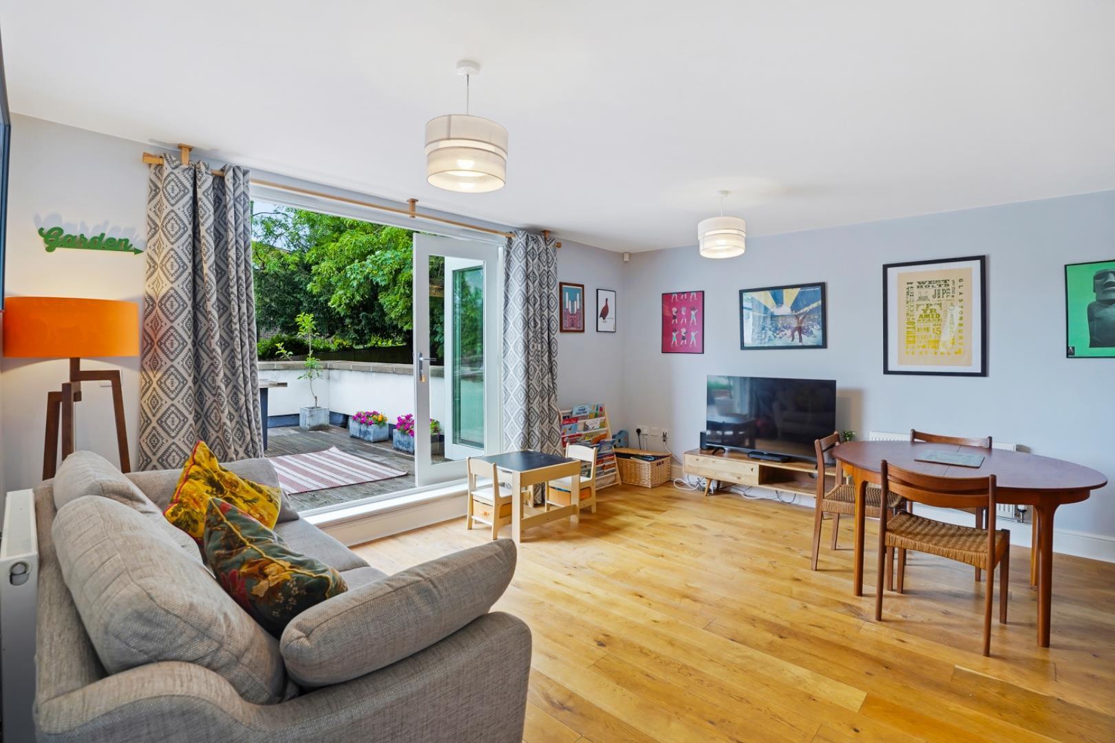 Property Image ec1b37ea-a50a-4323-b381-71198b2615b0