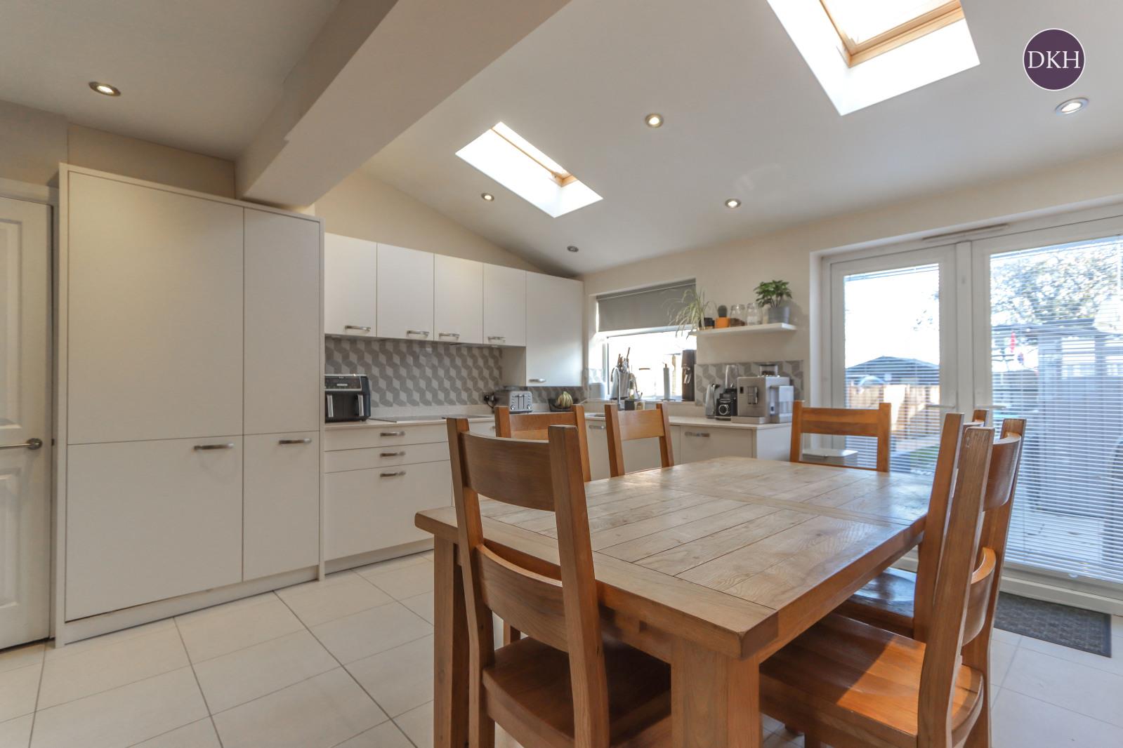 Property Image ec1c7bcb-4bc4-4605-827d-61c4088c36ba