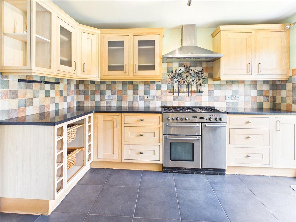 Property Image ec24d66c-f028-49aa-80fd-ee810955034b