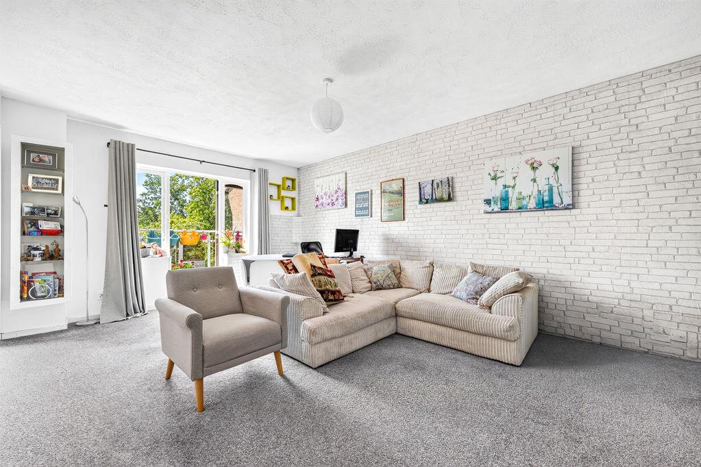 Property Image ec456fb4-b8f5-4246-9a79-667589321b0d