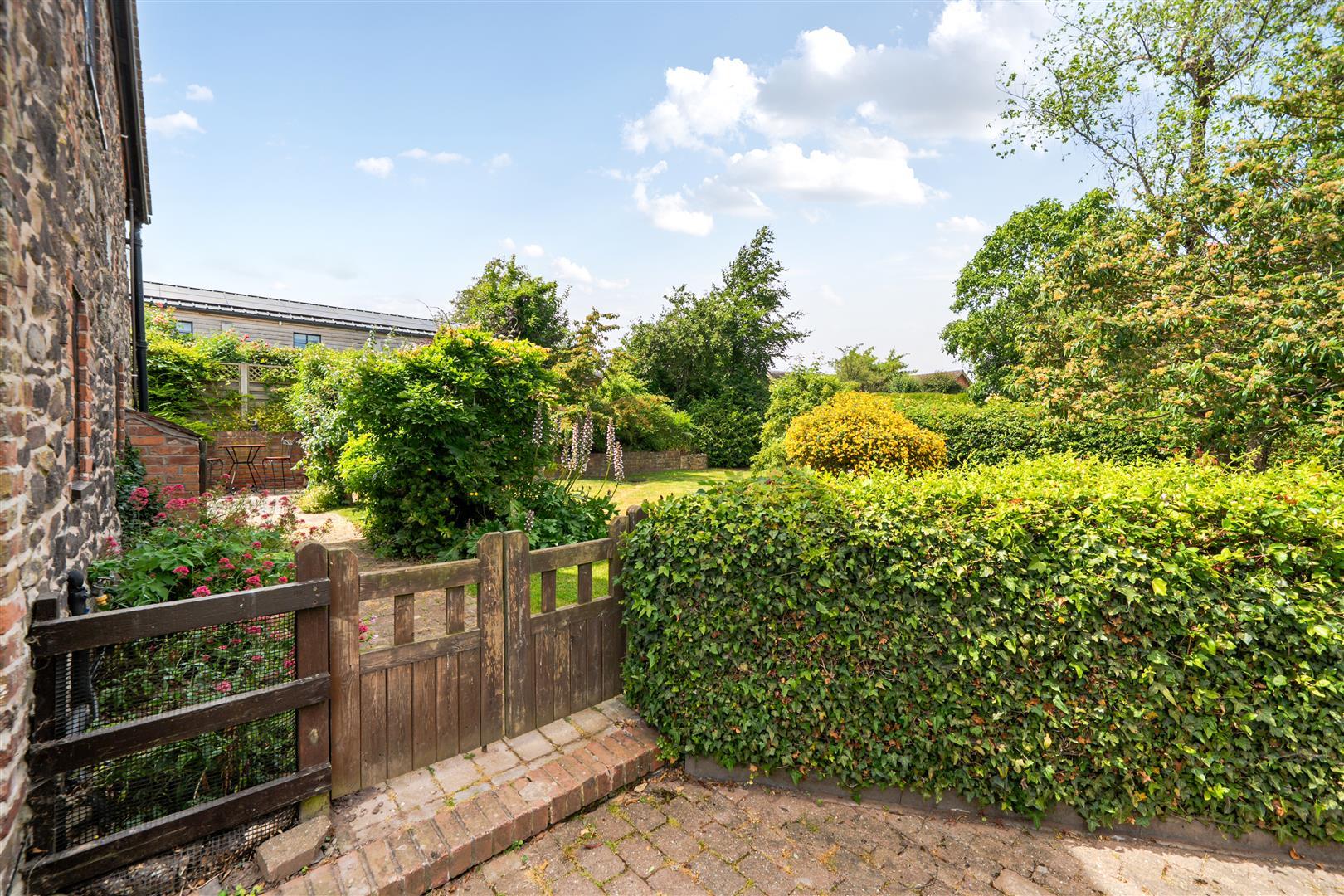 Property Image ec4a5f83-13f4-41d9-a146-2e40665f6319