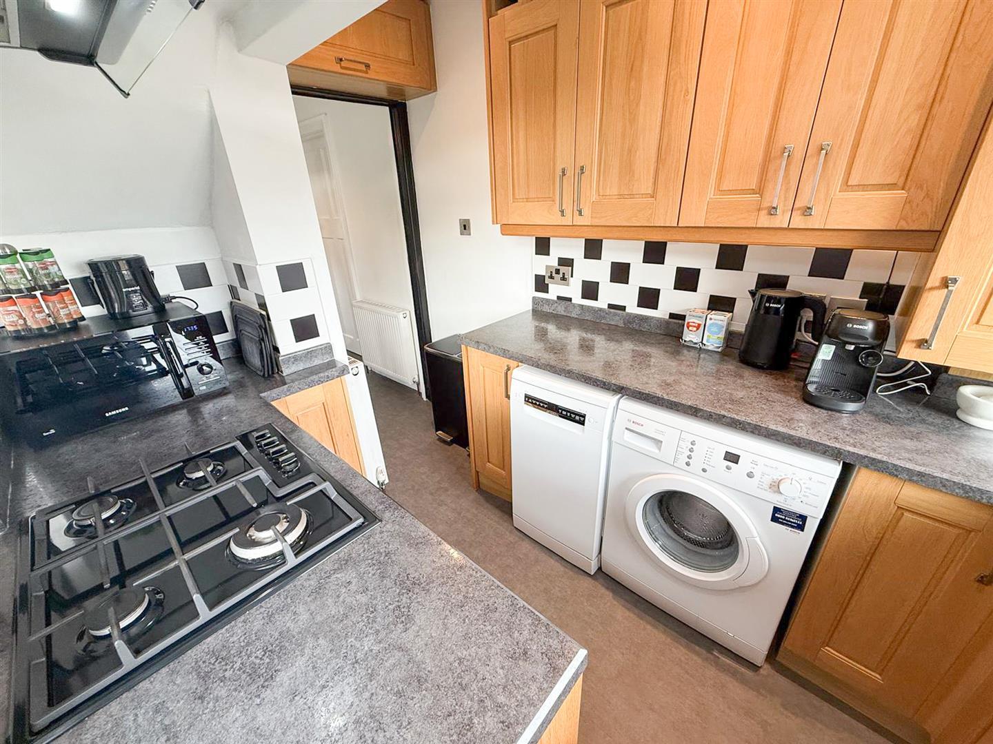 Property Image ec5f0dae-387c-46e0-bde0-5c40d2c6f518