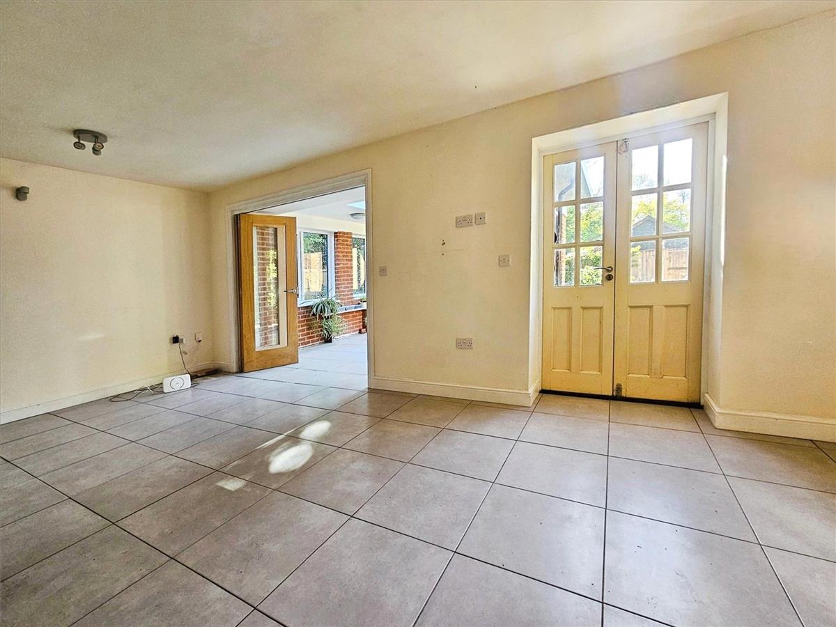 Property Image ec640d1d-4ac7-47e2-805c-757f9c2f1459