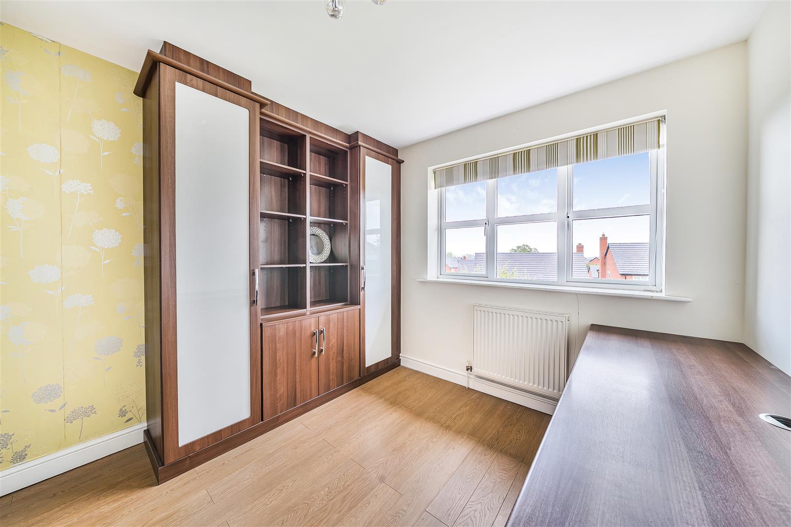 Property Image ec84e172-668d-42e5-855c-0b2a4d01db4c