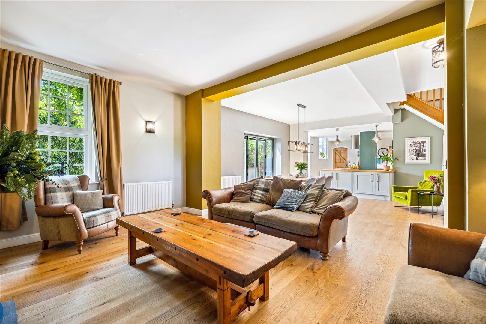 Property Image eca4166f-c2cb-4f2a-95d8-23b4e740d391