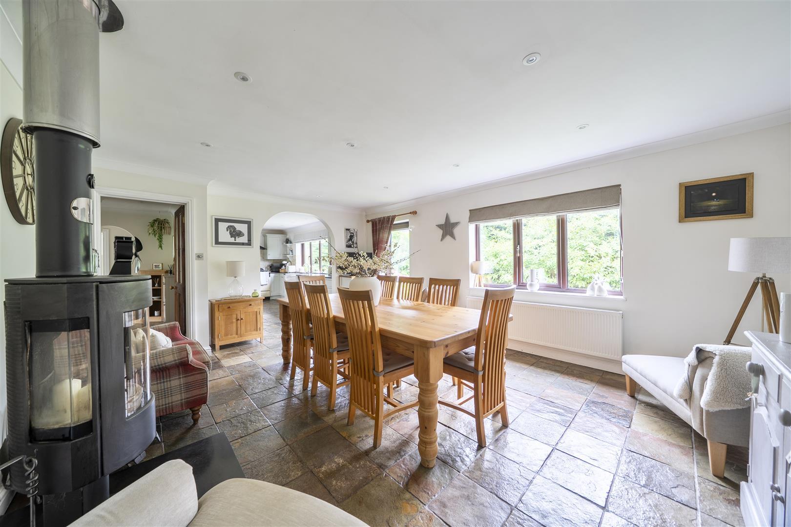 Property Image ecaf2d9a-2fab-4032-a645-85d6e33b17ff