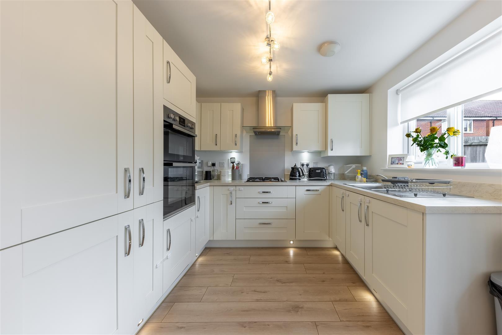 Property Image ecca6940-b007-4e5d-9b35-83e1d2440b6d