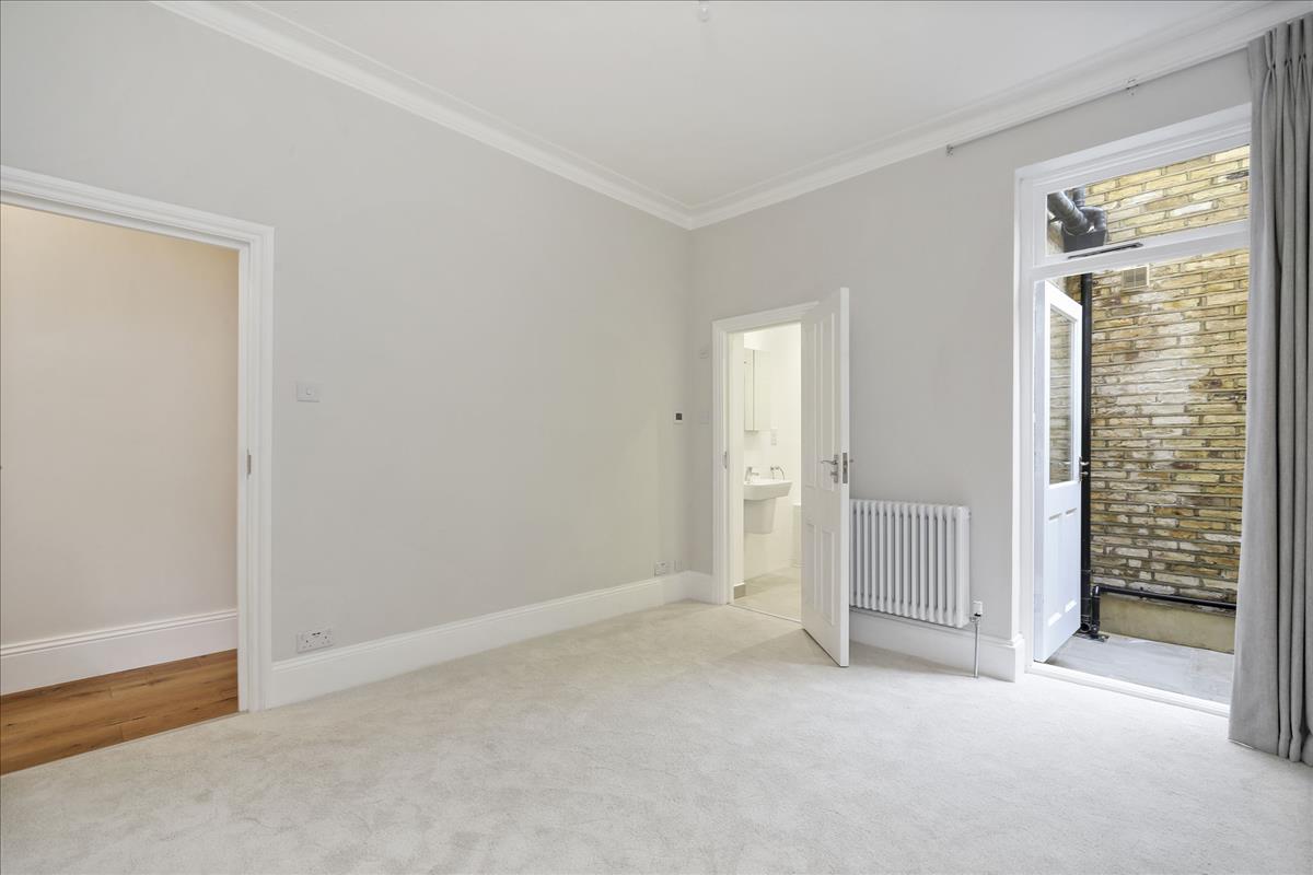 Property Image ece78f1a-aa70-421f-a6ec-14ca75c8a8c4