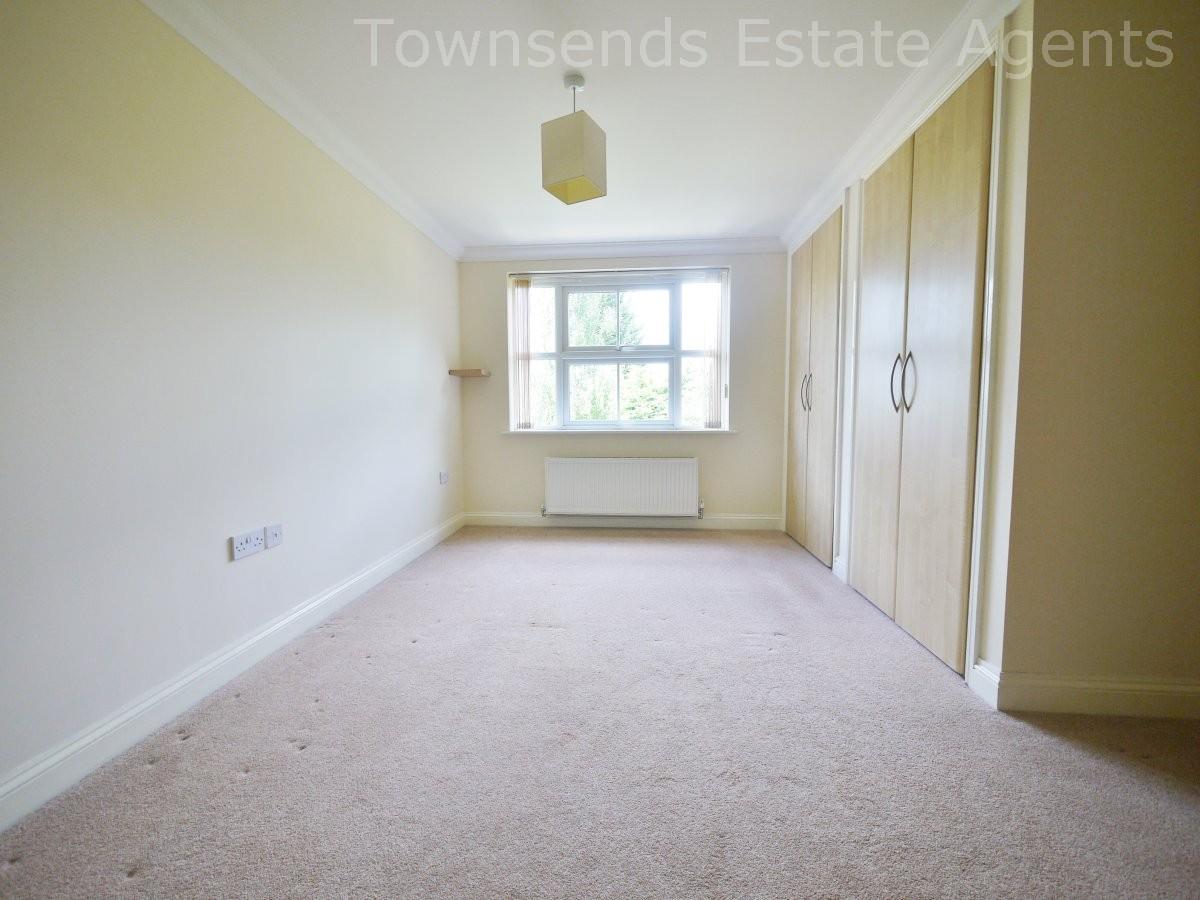 Property Image ecf0b1c5-18a4-403f-b50d-b9c7109f6f51