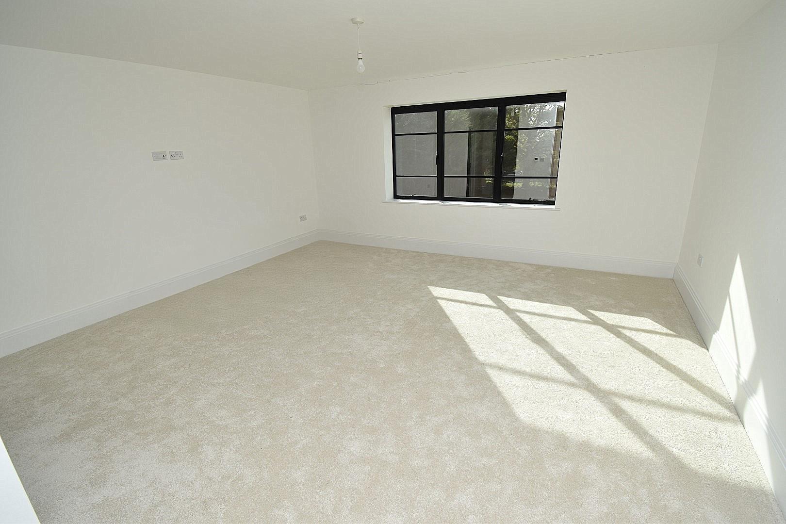 Property Image ecf985aa-686e-4a17-bc58-d18f32c878c2