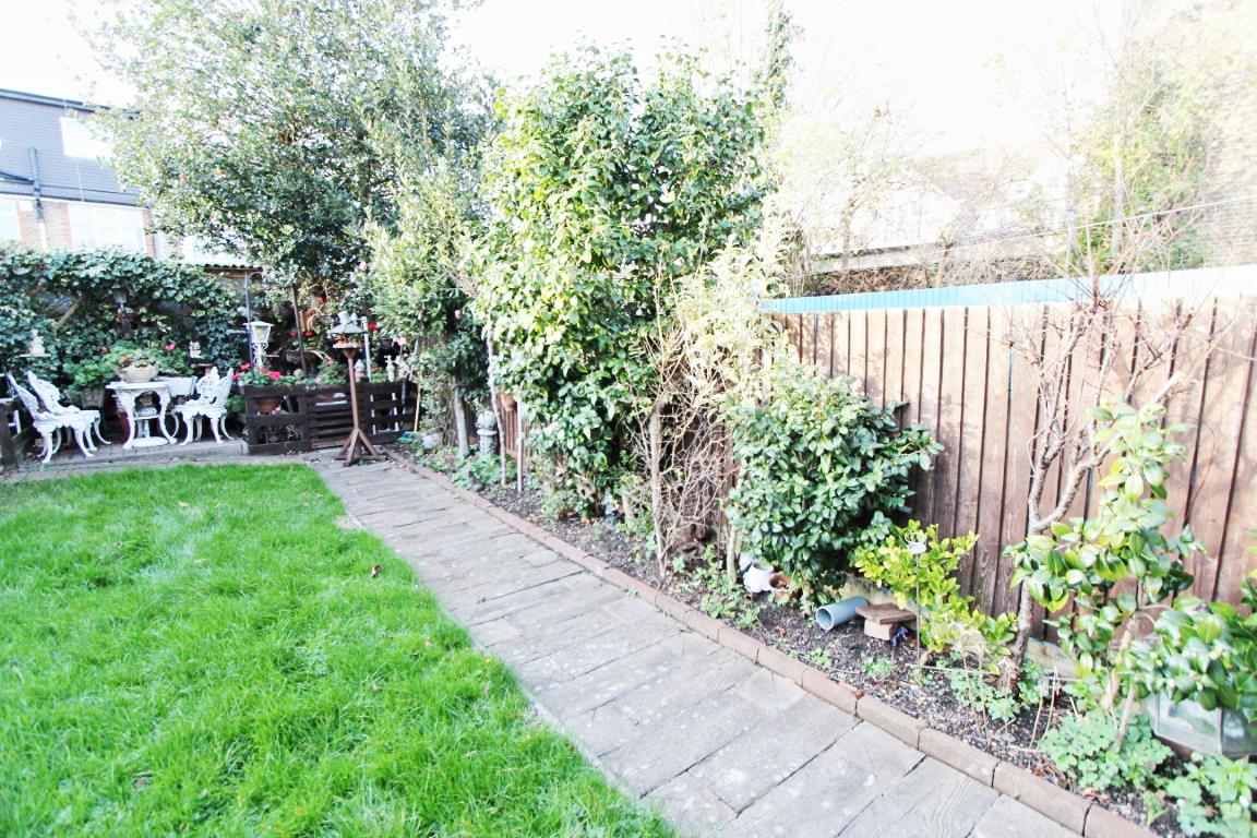 Property Image ecfa3045-c9b3-464f-9a6e-44a3ee9ebe57