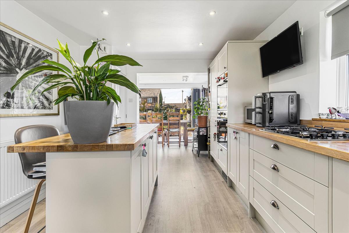 Property Image ecfcbb5f-02cf-42ea-b12b-3ca4b756d85e